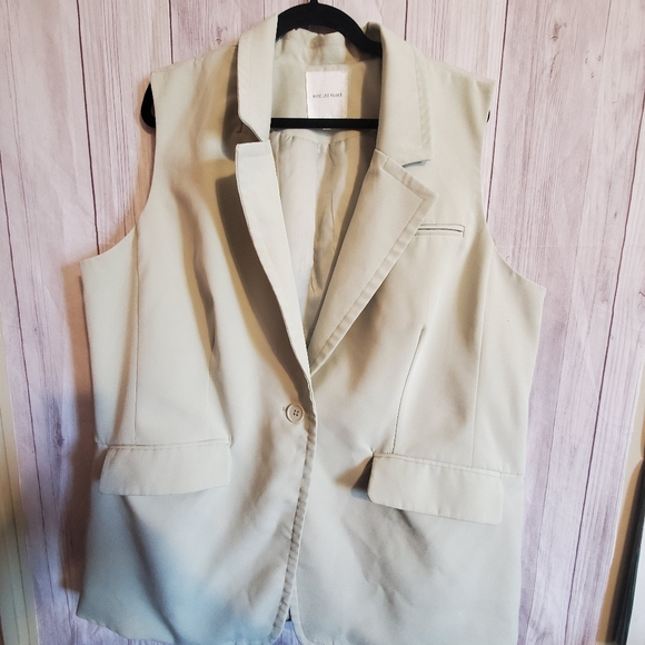 AVEC LES FILLES. SZ 2X. SAGE GREEN. SLEEVELESS BLAZER VEST. - Picture 1 of 6
